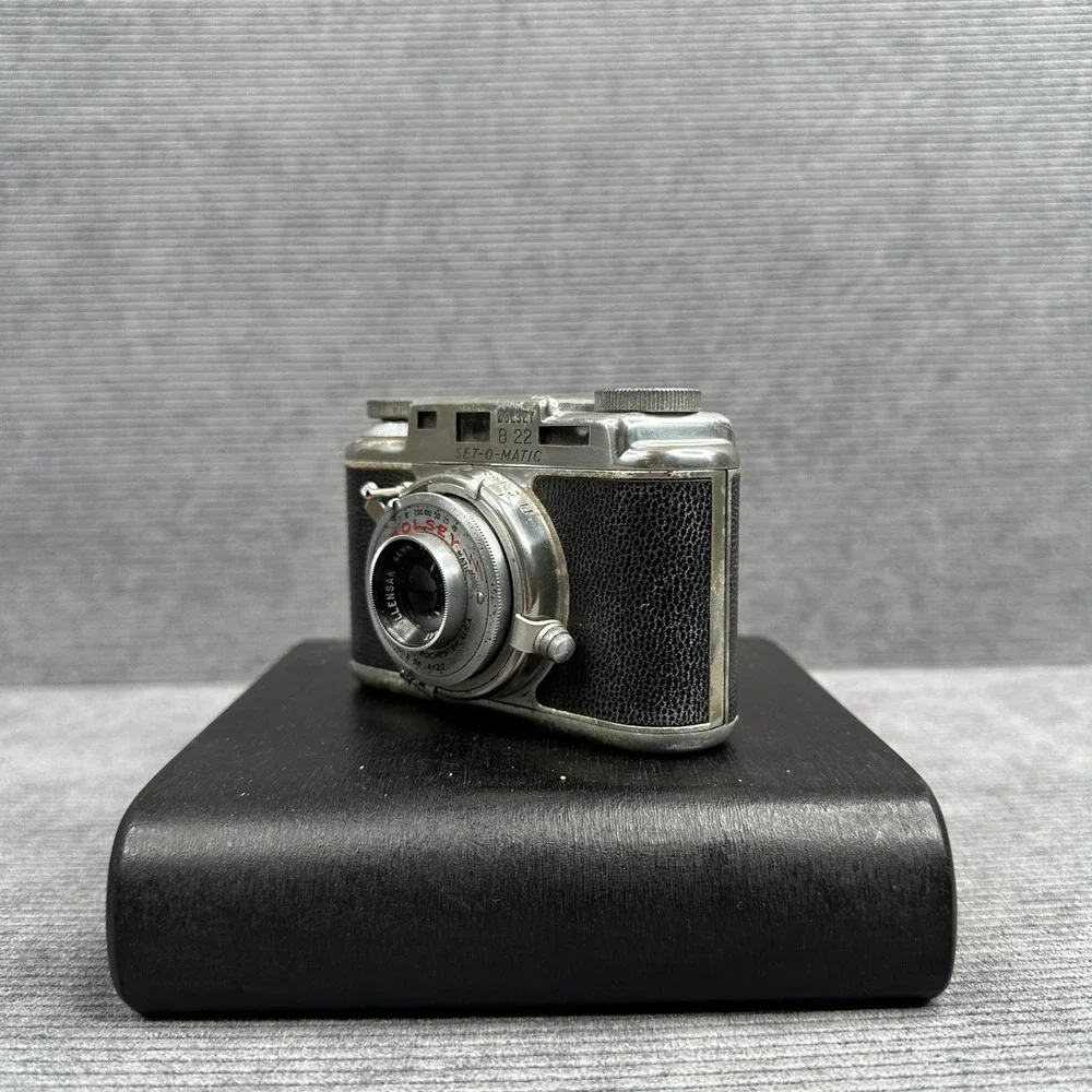 Vintage Bolsey B22 Set-O-Matic 35mm Camera with Leather Case Wollensak 44mm Lens